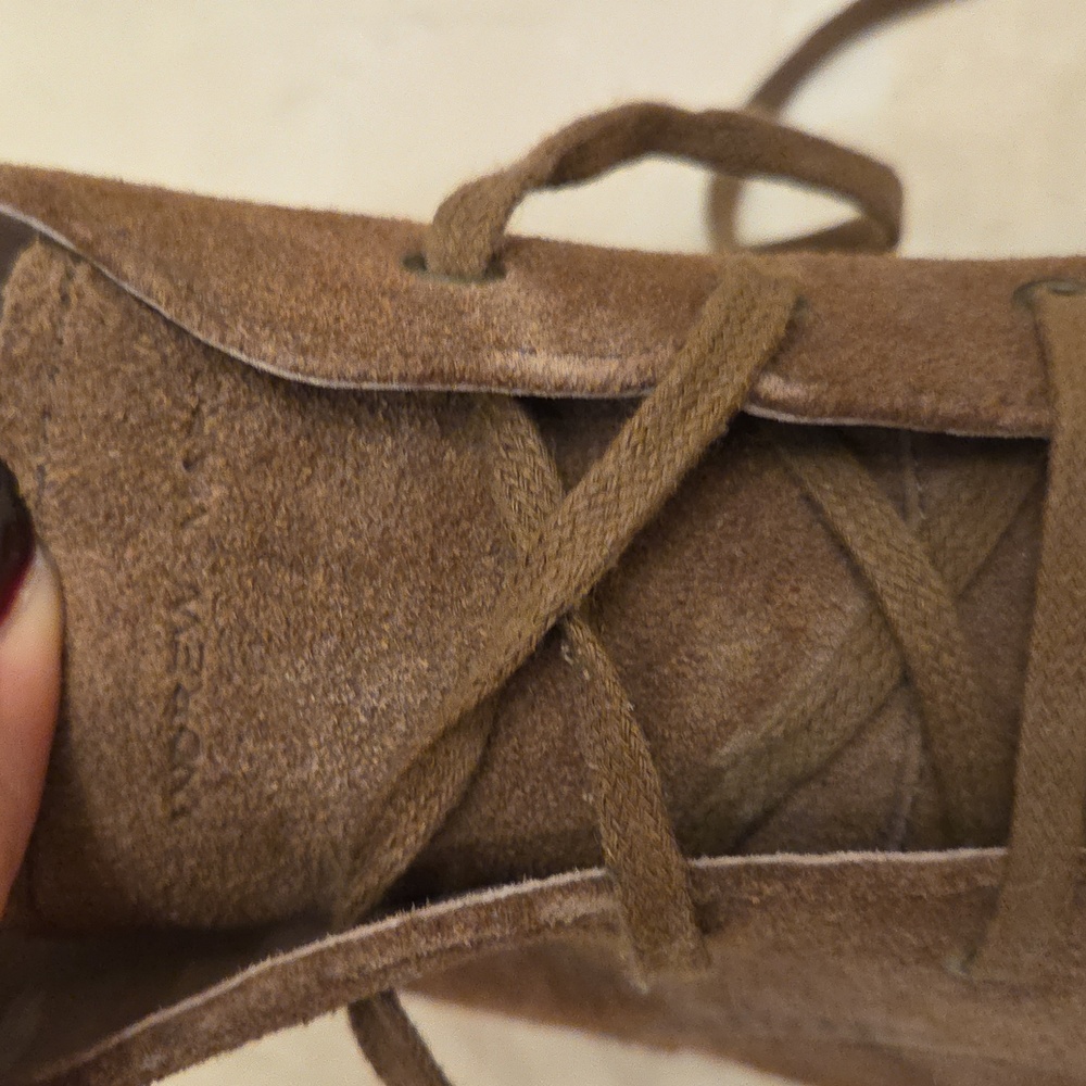 BRAND NEW MEN'S BEIGE SUEDE ANDREW MARC CHUKKA BOOTS BOOTIES SHOES SZ 8.5 $249 - Picture 6 of 8